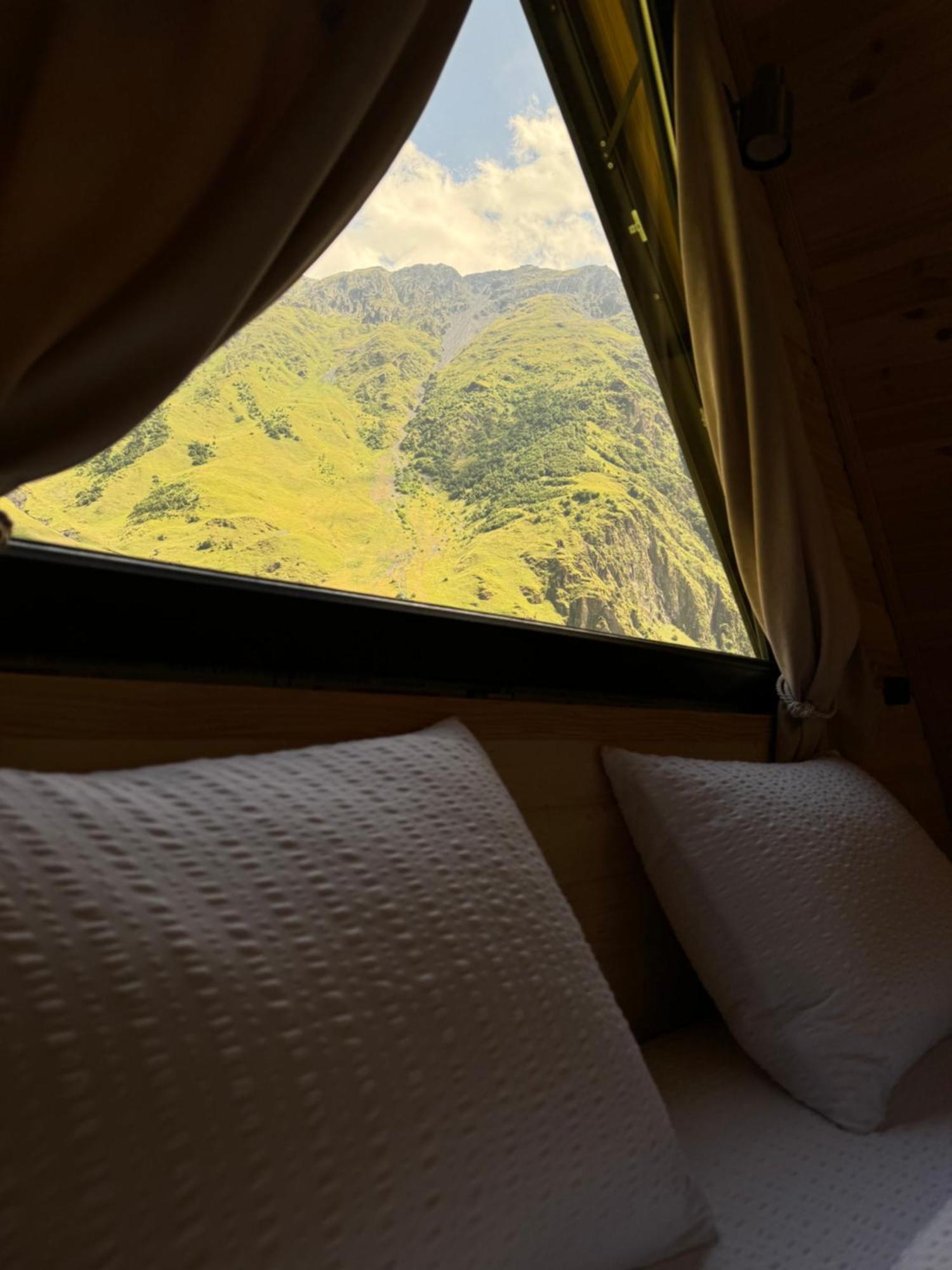 Outdoor Cottages Kazbegi 외부 사진