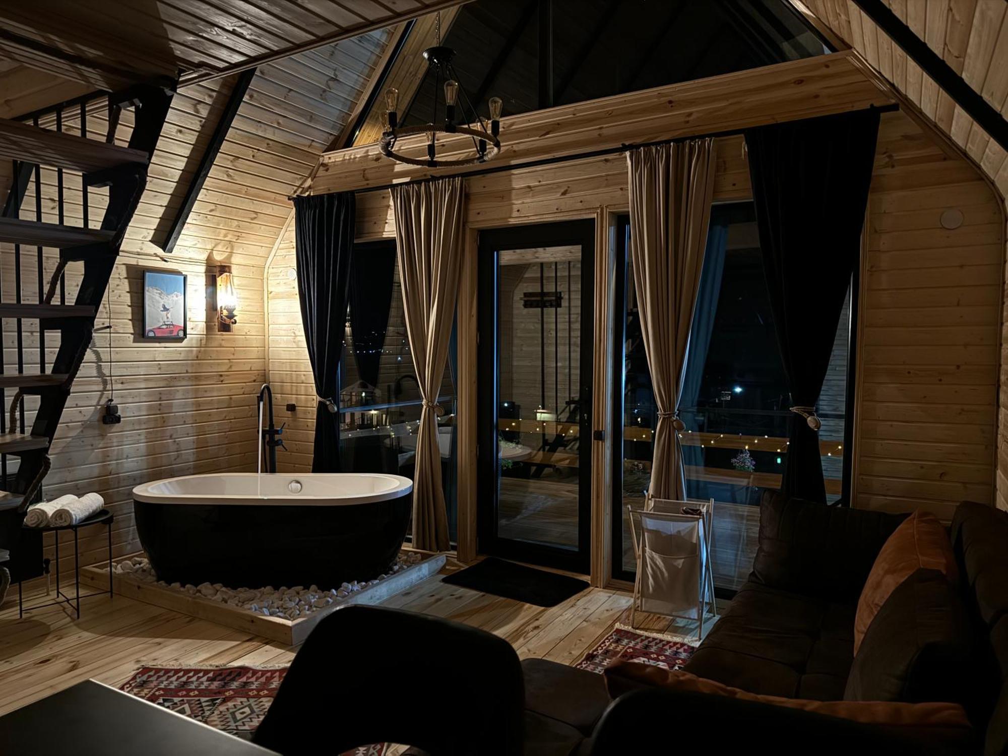 Outdoor Cottages Kazbegi 외부 사진