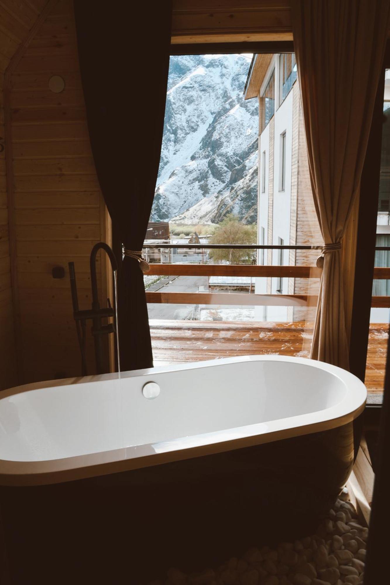 Outdoor Cottages Kazbegi 외부 사진
